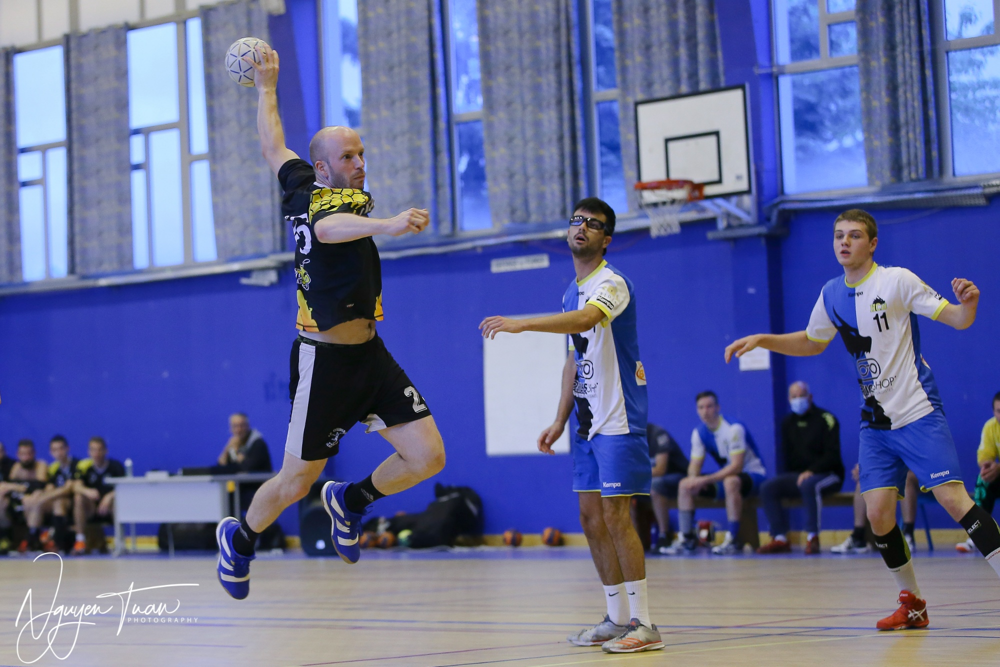 1 HCB vs LIMOURS 0399